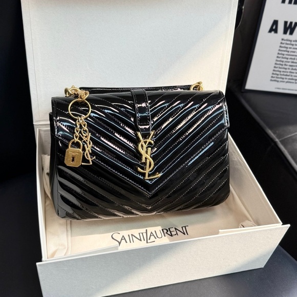 Saint Laurent. Handbags - Saint Laurent women's bag